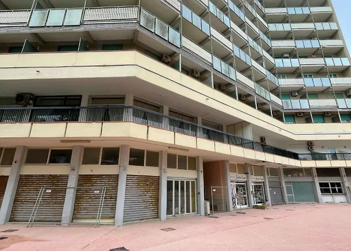 Zeus Hotel 3*