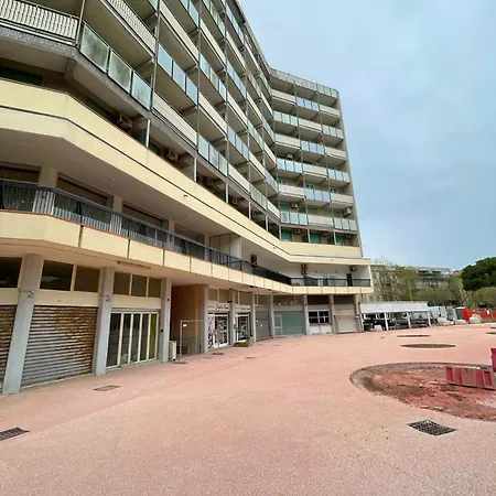 Hotel Zeus